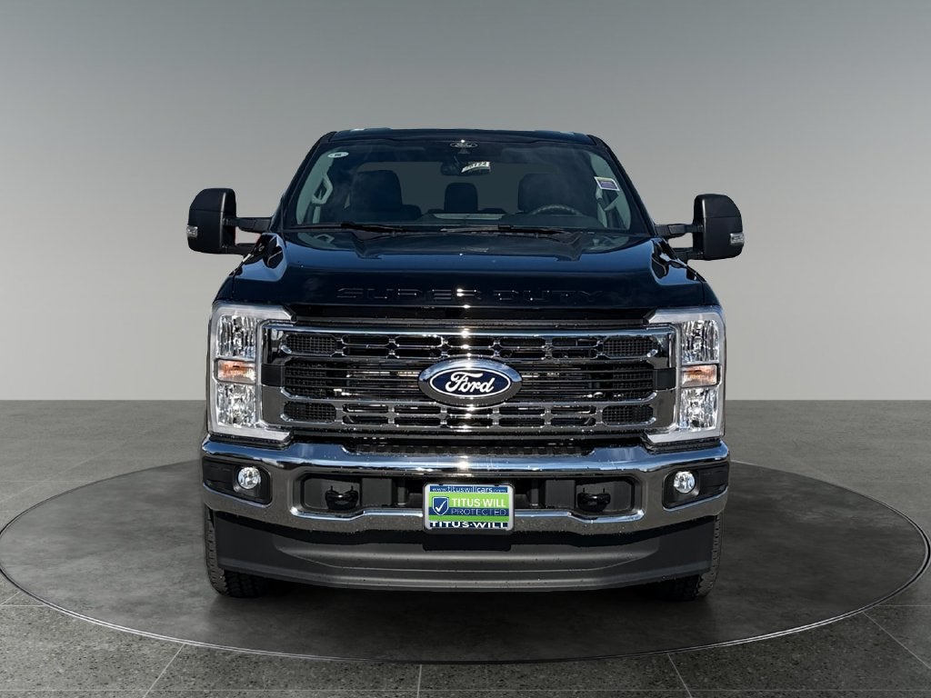 2027 Ford F-350SD XLT