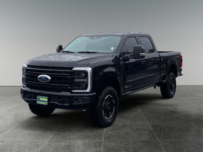 2025 Ford F-350SD Platinum
