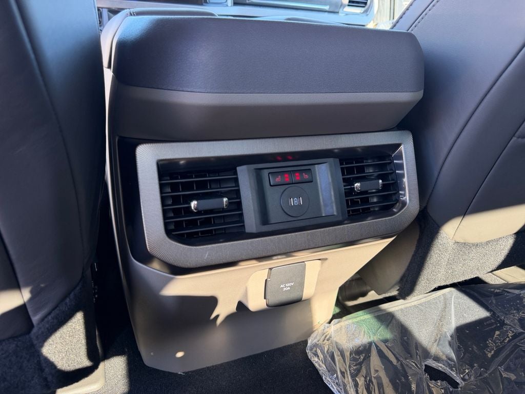 2026 Ford F-350SD F-350® Platinum®
