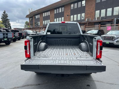 2026 Ford F-350SD Lariat ROUSH