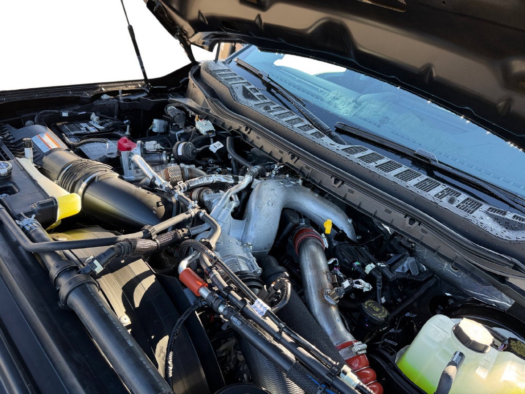2027 Ford F-350SD Lariat