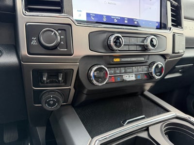 2022 Ford F-350SD Platinum