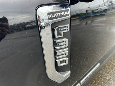 2022 Ford F-350SD Platinum