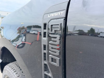 2026 Ford F-350SD Lariat