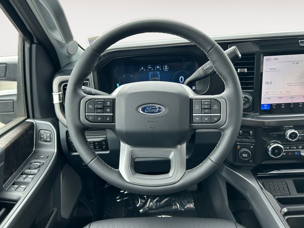 2026 Ford F-350SD Lariat DRW