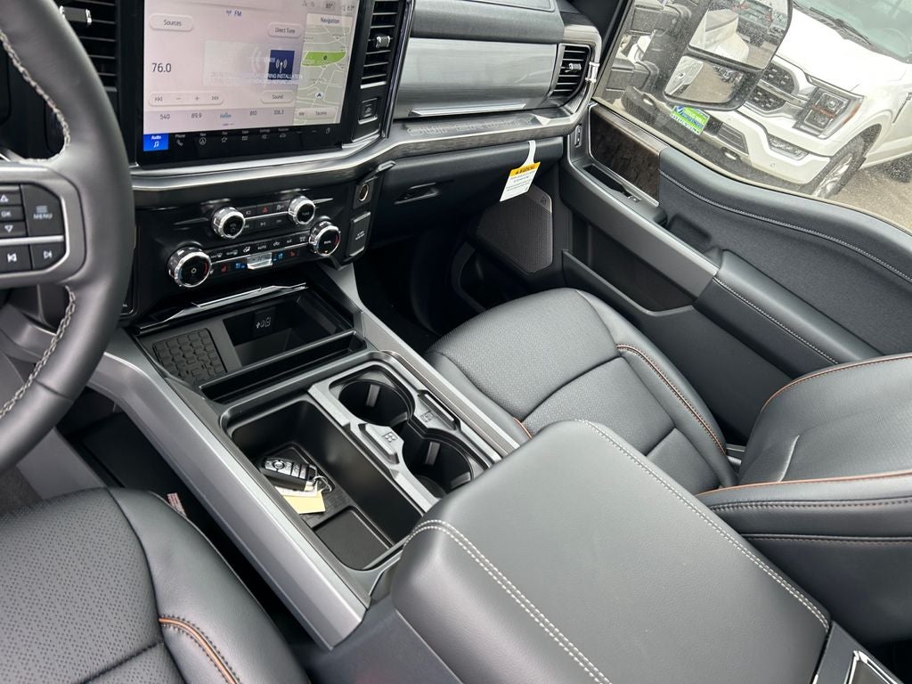 2026 Ford F-350SD Lariat DRW