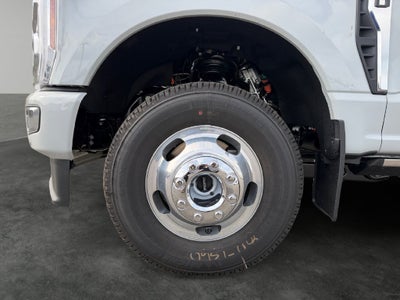 2026 Ford F-350SD Platinum DRW