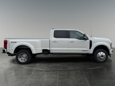 2026 Ford F-450SD Platinum