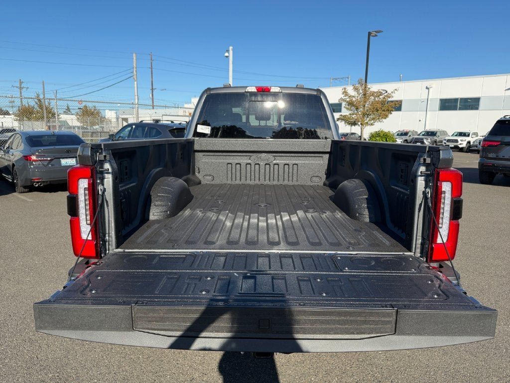 2027 Ford F-450SD Platinum