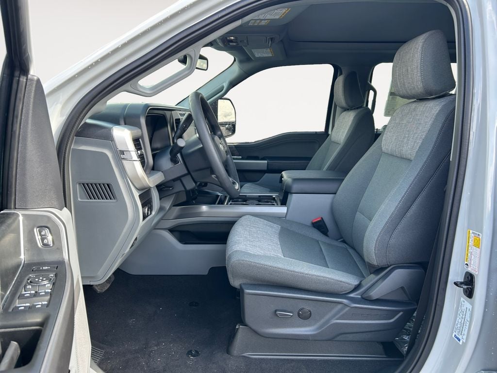 2026 Ford F-450SD XLT DRW