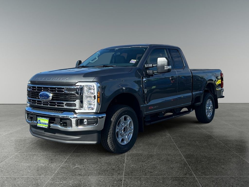 2026 Ford F-350SD XLT