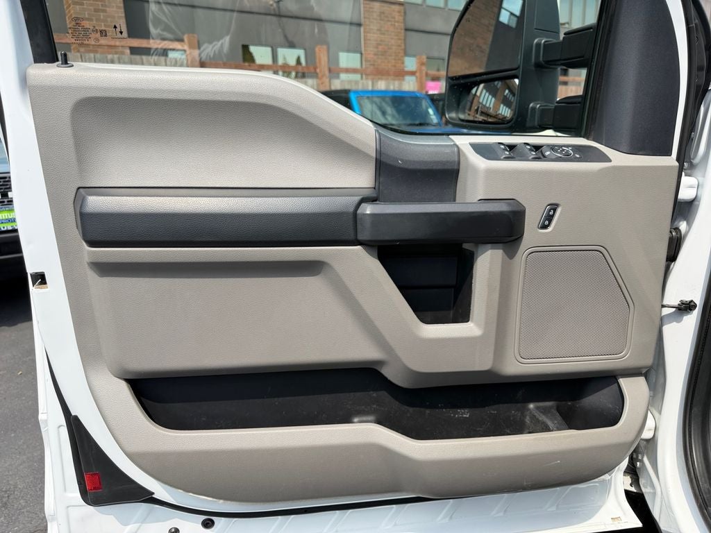 2022 Ford F-350SD XL
