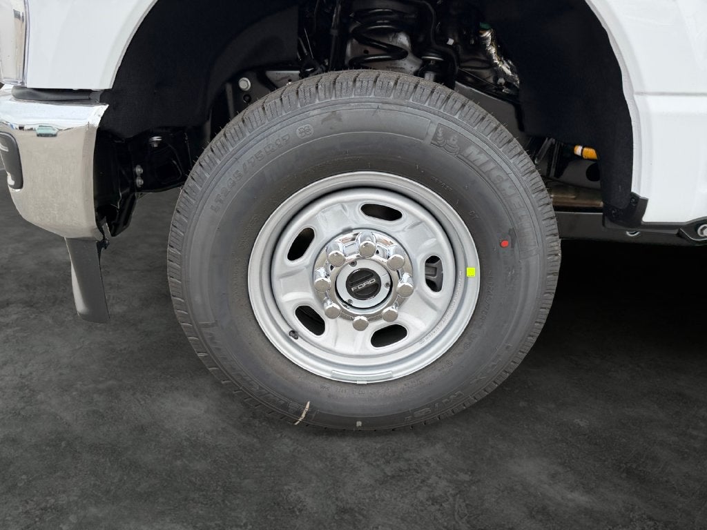 2027 Ford F-250SD XL