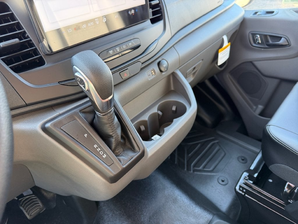 2027 Ford Transit-250 Base
