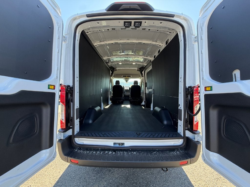 2027 Ford Transit-250 Base