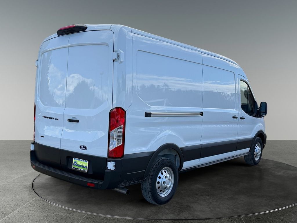 2026 Ford Transit-250 Base