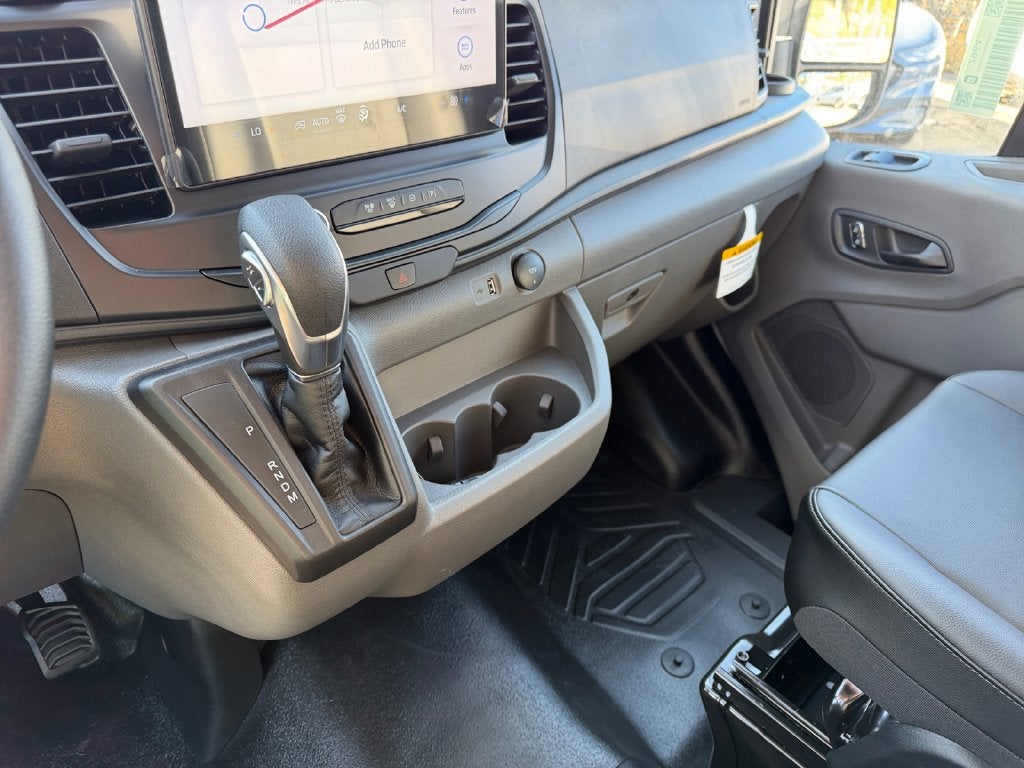 2027 Ford Transit-250 Base