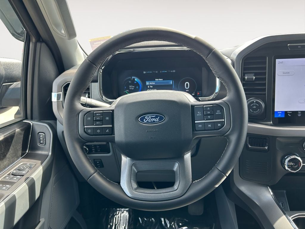 2024 Ford F-150 Lightning XLT