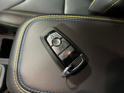 2025 Ford Maverick Lobo High