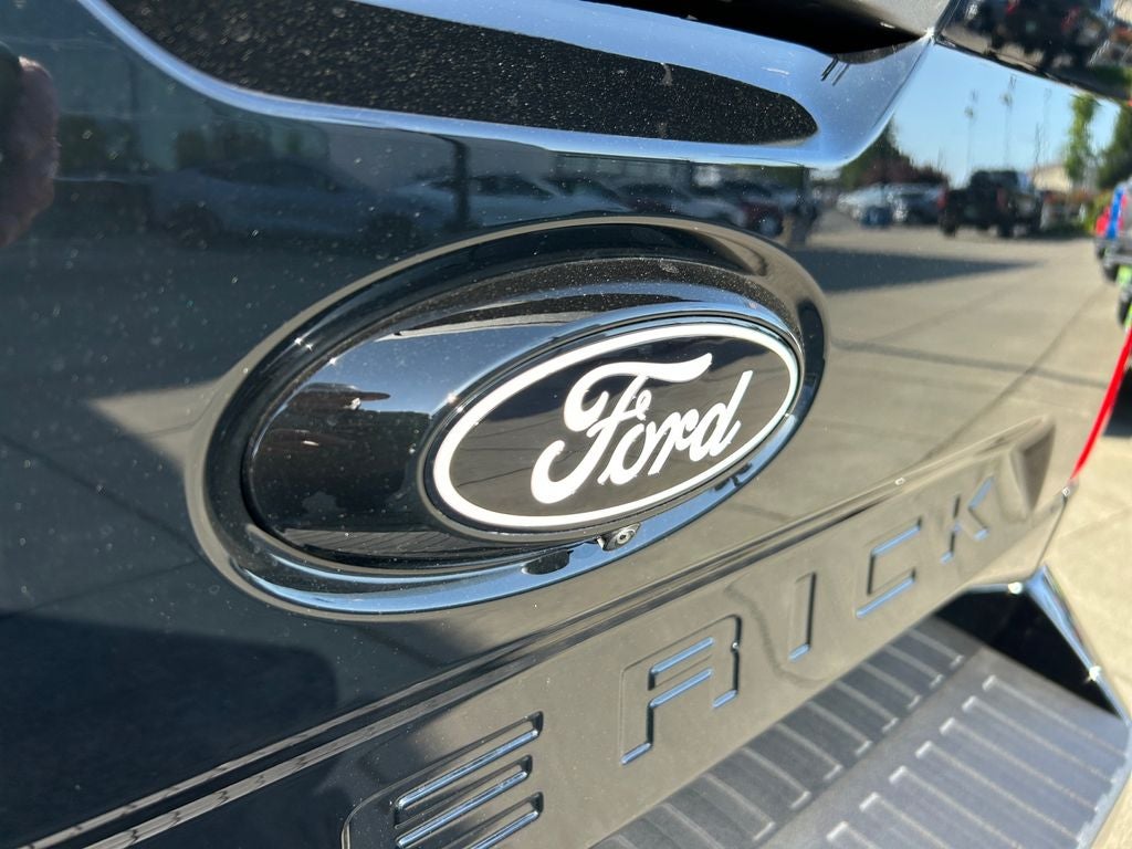 2025 Ford Maverick Lobo Standard