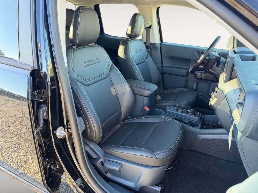 2026 Ford Maverick Lobo Standard