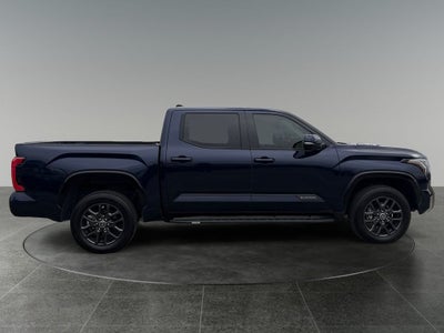 2022 Toyota Tundra Hybrid Platinum
